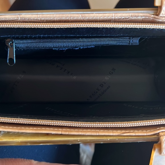 Limited Edition Stella Page Clutch - Picture 4 of 4